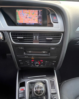Audi A4 cena 36999 przebieg: 269000, rok produkcji 2010 z Elbląg małe 436
